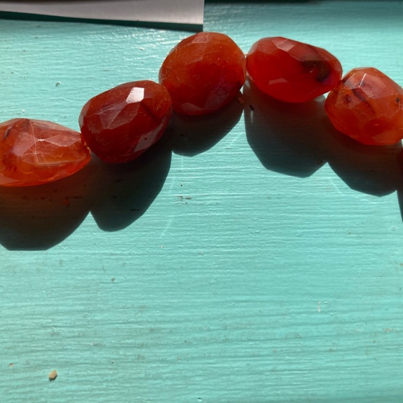Elegant Red Beaded Necklace - Picture 6 of 8